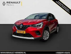 Rood, metallic lak Gebruikt 2020 Renault Captur Zen SUV | € 16.650 (Eerlijke prijs)