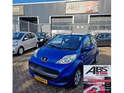 Blauw Gebruikt 2010 Peugeot 107 Urban Move Hatchback | € 2.599 (Goede deal)