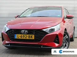 Rood Gebruikt 2021 Hyundai i20 Premium Hatchback | € 15.900 (Eerlijke prijs)