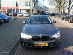 Grijs Gebruikt 2013 BMW 114 Hatchback | € 8.750 (Duur)