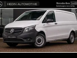 Wit Nieuw 2025 Mercedes e-Vito MPV | € 40.900
