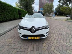 Wit Gebruikt 2017 Renault Clio IV Intens Hatchback | € 6.500 (Goede deal)
