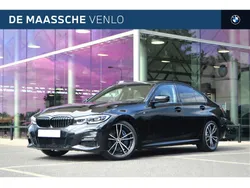 Zwart, metallic lak Gebruikt 2019 BMW 330 Executive Sedan | € 34.950 (Duur)