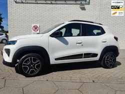 Wit Gebruikt 2022 Dacia Spring Comfort Plus Hatchback | € 9.995 (Goede deal)