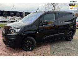 Zwart (metallic) Gebruikt 2019 Peugeot Partner Premium Van | € 11.500 (Super prijs)