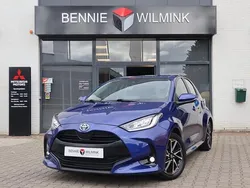 Blauw Gebruikt 2022 Toyota Yaris Hatchback | € 22.350 (Eerlijke prijs)