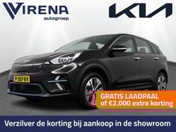 Zwart, metallic lak Gebruikt 2022 Kia e-Niro SUV | € 25.950 (Super prijs)