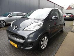 Grijs Gebruikt 2012 Peugeot 107 Hatchback | € 3.250 (Eerlijke prijs)