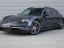 Grijs Gebruikt 2022 Porsche Taycan Sport Turismo Sedan | € 55.900 (Super prijs)