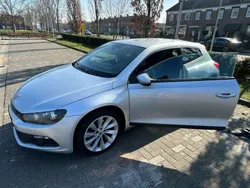 Grijs Gebruikt 2011 VW Scirocco Highline Coupé | € 4.500 (Super prijs)