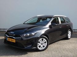 Zwart Gebruikt 2025 Kia Ceed Sportswagon Stationwagen | € 31.440 (Iets duurder)