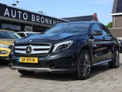 Zwart Gebruikt 2015 Mercedes GLA200 Prestige SUV | € 16.950 (Goede deal)
