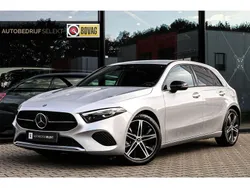 Grijs Gebruikt 2024 Mercedes A180 Luxury Hatchback | € 32.900 (Eerlijke prijs)