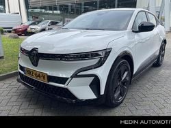 Wit Nieuw 2025 Renault Mégane Evolution Hatchback | € 29.790 (Super prijs)