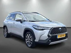 Grijs Gebruikt 2023 Toyota Corolla Cross Edition SUV | € 35.901 (Eerlijke prijs)