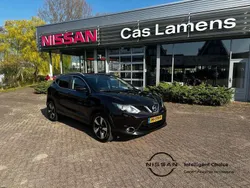 Paars, metallic lak Gebruikt 2017 Nissan Qashqai N-Connecta SUV | € 15.950 (Eerlijke prijs)