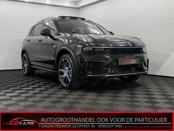 Zwart, metallic lak Gebruikt 2023 Lynk & Co 01 SUV | € 25.950 (Goede deal)