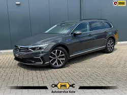 Grijs Gebruikt 2021 VW Passat GTE Stationwagen | € 22.235