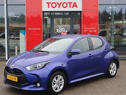 Gebruikt 2024 Toyota Yaris Hybrid Active | € 23.499 (Super prijs)
