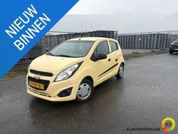 Geel Gebruikt 2013 Chevrolet Spark LS Hatchback | € 3.950 (Eerlijke prijs)