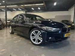 Blauw Gebruikt 2012 BMW 320 Executive Sedan | € 8.894 (Goede deal)