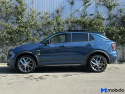 Blauw, metallic lak Gebruikt 2022 Lynk & Co 01 SUV | € 22.640 (Eerlijke prijs)