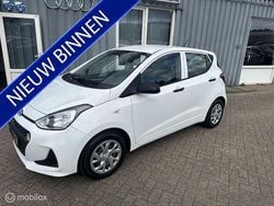 Wit Gebruikt 2017 Hyundai i10 Comfort Hatchback | € 7.450 (Eerlijke prijs)