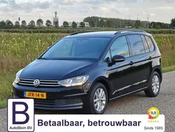 Zwart Gebruikt 2017 VW Touran Comfortline MPV | € 18.950 (Eerlijke prijs)