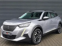 Grijs Gebruikt 2020 Peugeot e-2008 Allure SUV | € 19.900 (Iets duurder)