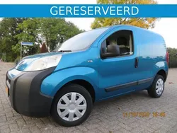 Blauw Gebruikt 2010 Peugeot Bipper MPV | € 5.395 (Iets duurder)