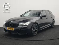 Zwart Gebruikt 2022 BMW 530 Executive Stationwagen | € 39.730 (Eerlijke prijs)