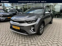 Grijs Gebruikt 2024 Kia Stonic SUV | € 25.950 (Duur)