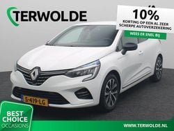 Wit Gebruikt 2023 Renault Clio V Techno Hatchback | € 17.840
