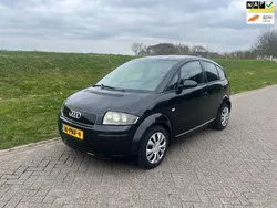 Zwart Gebruikt 2002 Audi A2 Hatchback | € 2.250 (Iets duurder)