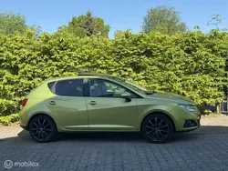 Geel Gebruikt 2008 Seat Ibiza SC Sport Hatchback | € 4.750