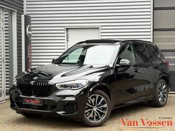 Zwart Gebruikt 2021 BMW X5 M Sport SUV | € 49.950 (Super prijs)