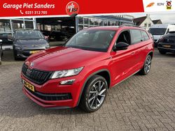 Rood (metallic) Gebruikt 2020 Skoda Kodiaq SportLine SUV | € 28.950 (Goede deal)