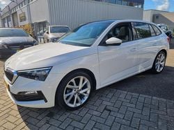 Wit Gebruikt 2020 Skoda Scala Sport Hatchback | € 13.950 (Eerlijke prijs)