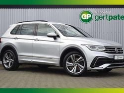 Grijs, metallic lak Gebruikt 2021 VW Tiguan R-line SUV | € 29.900 (Super prijs)