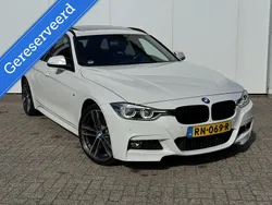 Wit Gebruikt 2018 BMW 320 Executive Stationwagen | € 22.450 (Goede deal)