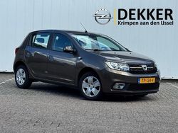 Bruin Gebruikt 2018 Dacia Sandero Lauréate Hatchback | € 7.950 (Goede deal)