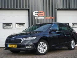 Zwart Gebruikt 2021 Skoda Octavia Stationwagen | € 13.745 (Eerlijke prijs)