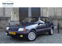 Grijs Gebruikt 1989 Peugeot 205 GTi Hatchback | € 16.950