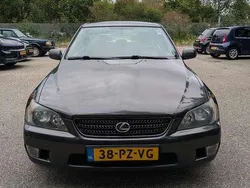 Gebruikt 2005 Lexus IS200 Sedan | € 7.500 (Duur)