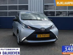 Grijs Gebruikt 2018 Toyota Aygo Hatchback | € 8.990 (Eerlijke prijs)
