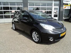 Zwart, metallic lak Gebruikt 2015 Nissan Note S MPV | € 10.999 (Eerlijke prijs)