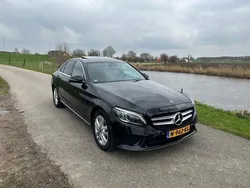 Zwart Gebruikt 2018 Mercedes C180 Sedan | € 24.500 (Eerlijke prijs)