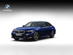 Blauw Nieuw 2025 BMW 330e Sedan | € 66.150 (Eerlijke prijs)
