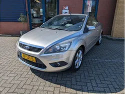 Grijs Gebruikt 2009 Ford Focus Titanium Cabriolet | € 6.445 (Eerlijke prijs)