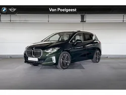 Groen Gebruikt 2022 BMW 218 Active Tourer Executive MPV | € 31.900 (Eerlijke prijs)